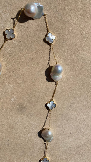 Vogue Baroque and 4 leaf clover gold necklace