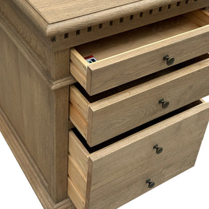 Grande Hamptons Classic Desk - Weathered oak
