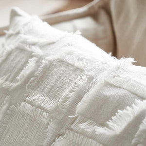 Bedu Linen Cushion - white