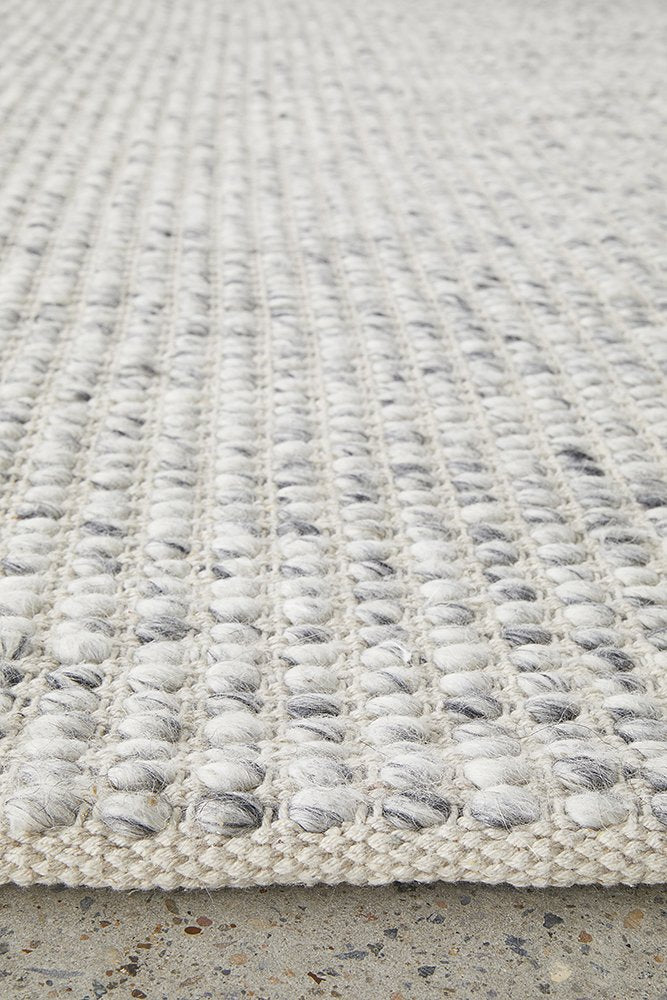 Pebble grey rug