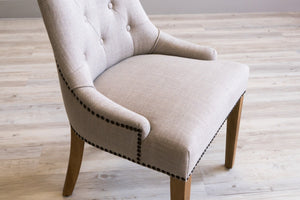 Classic Buttoned Dining Chair