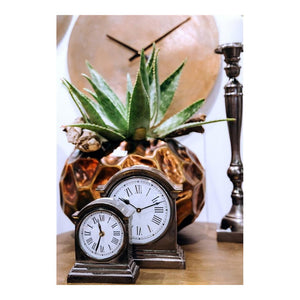 Hamptons Clock Black Nickel